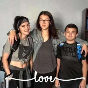 Meet your Posher, Glenna